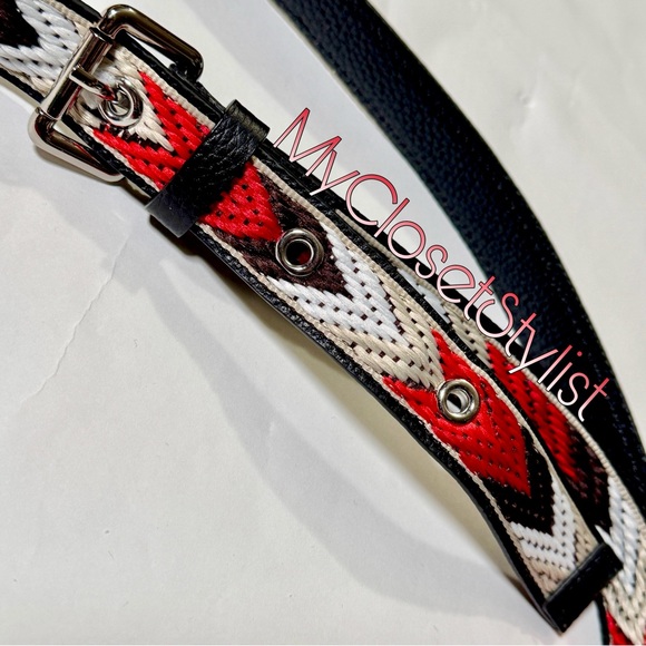 BANDOLIER Expanded Pouch Red Leather Crossbody Purse NEW! Zipper Bag SILVER ZIP - Picture 3 of 7